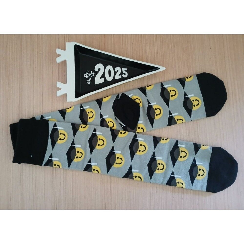 Hallmark Class of 2025 Graduation Gift Trinket Tray & Socks Senior College Gift - Picture 1 of 11